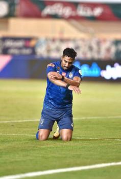 الهلال يهزم الاتفاق بثنائية الدوسري وكاريلو