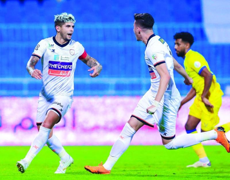 النصر يطارد الفوز الأول أمام القادسية