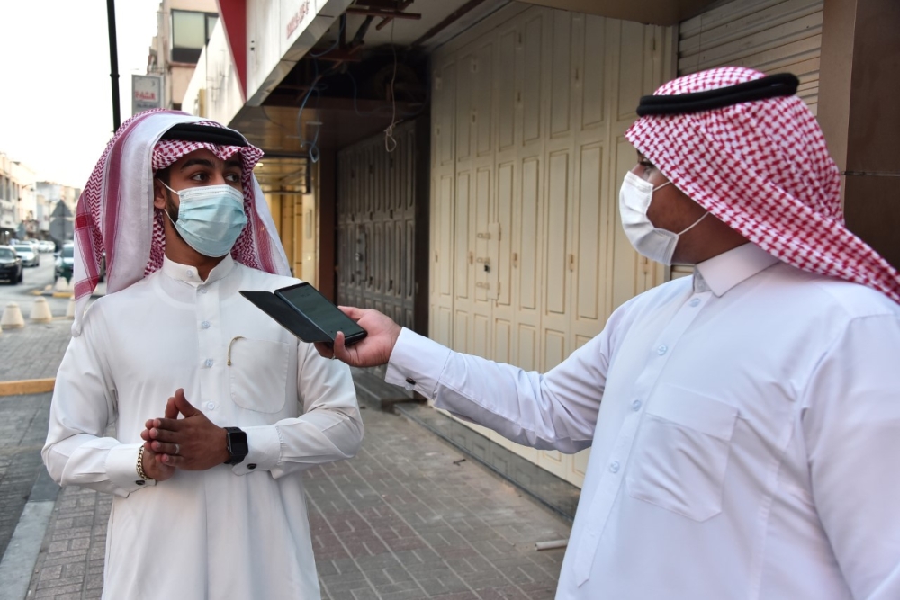 «مواقف الخبر».. خدمات متواضعة وتواصل مفقود