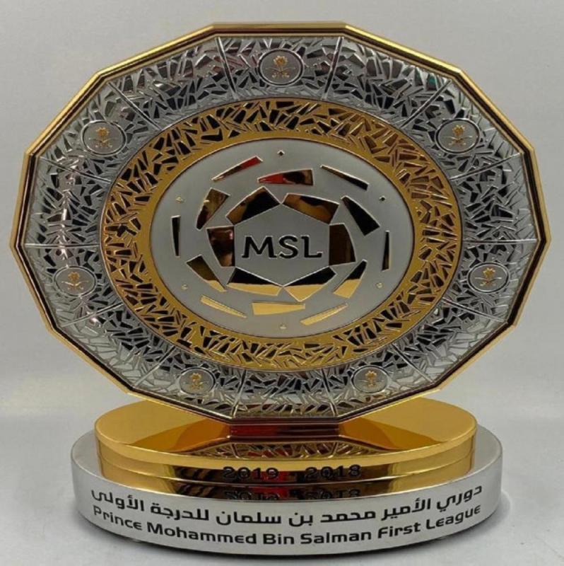 العدالة يهدد الطائي.. والفيحاء في اختبار الثقبة