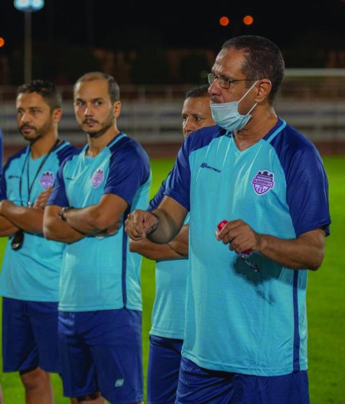 جماهير البنفسجي تعول على عنبر