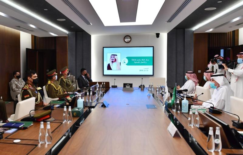 بحث الشؤون الإغاثية مع العراق