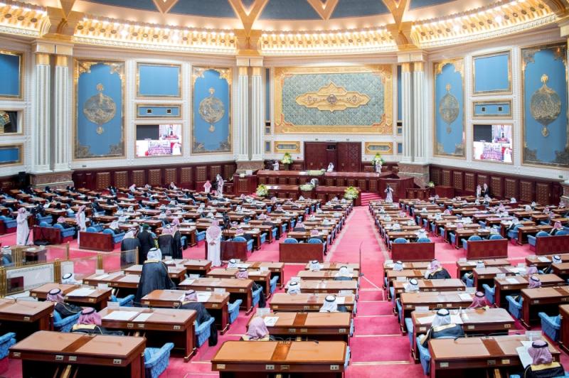 الملك: رؤية 2030 خارطة طريق لمستقبل أفضل