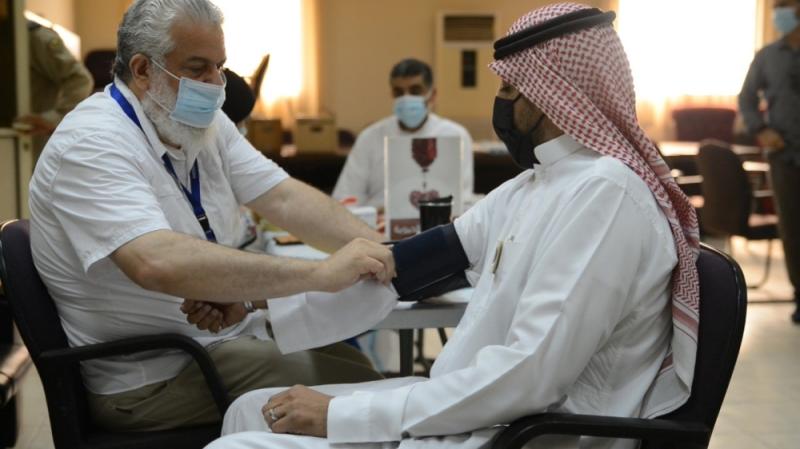 60 متبرعا بالدم في برنامج «مكافحة سوسة النخيل»