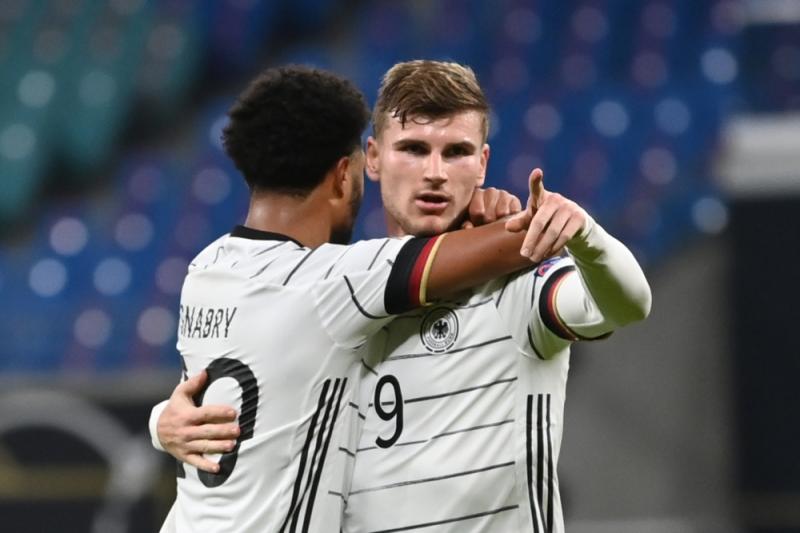 ألمانيا تهزم أوكرانيا وإسبانيا تتعادل مع سويسرا
