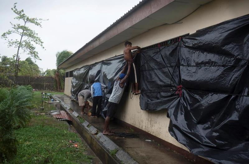 الإعصار أيوتا يبدأ باجتياح نيكاراغوا