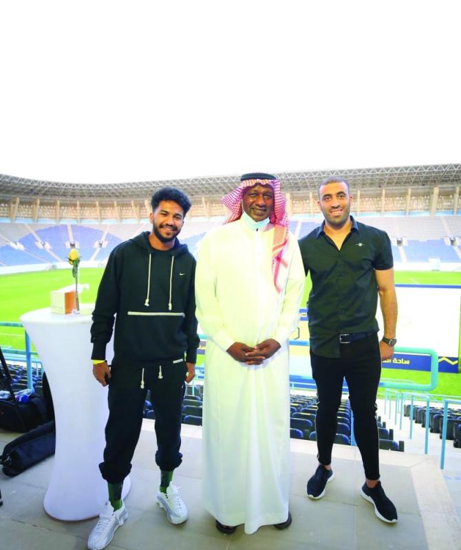 النصر يدشن ملعبه الجديد بمواجهة ضمك