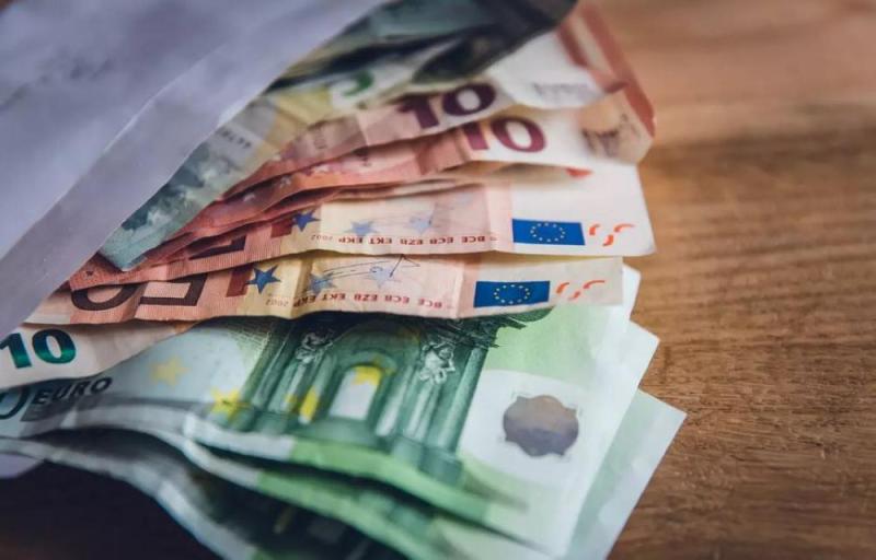 الدين العالمي يصل 277 تريليون دولار بنهاية 2020