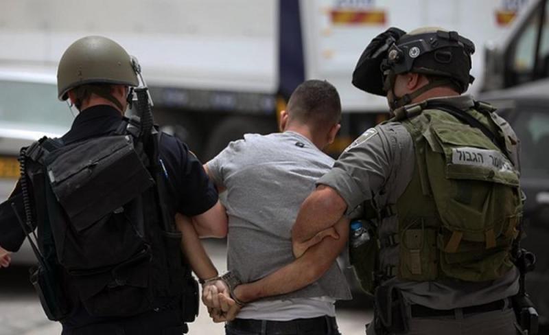 قوات الاحتلال تعتقل فلسطينيين من القدس