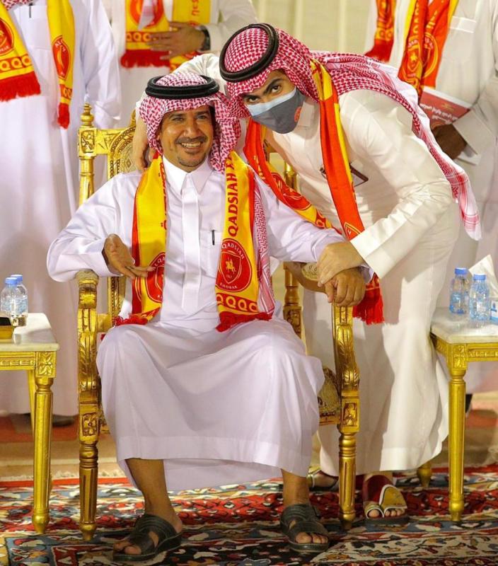 ملتقى القادسية يجمع رموز النادي وكبار ادارييه ولاعبيه