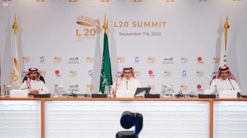 تمكين النساء والشباب بأسواق العمل
