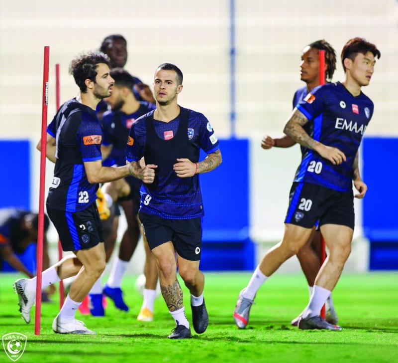 الهلال والنصر يتنفسان الصعداء
