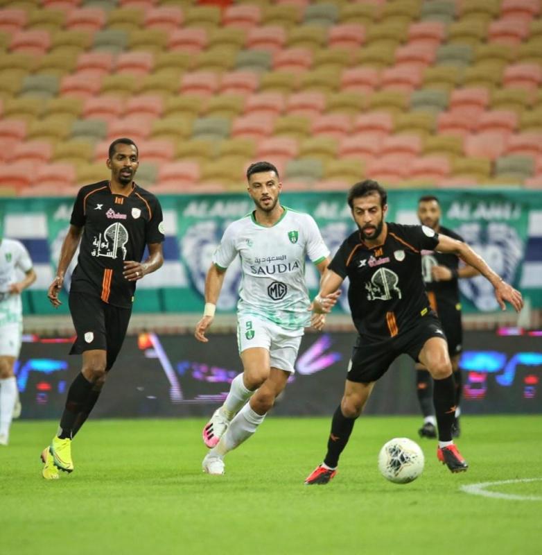 الأهلي يتفوق على الشباب في القيمة السوقية