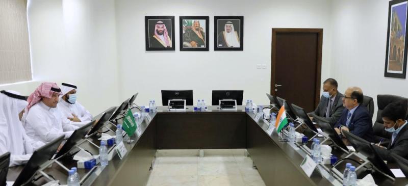 'الكهموس' يبحث التعاون مع سفير الهند