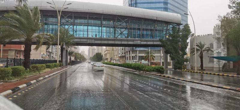 أمطار على العاصمة المقدسة