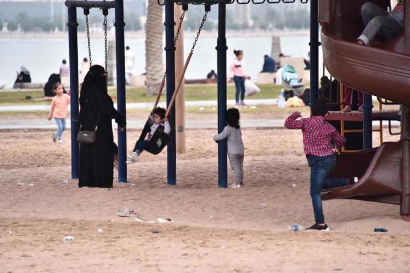متنزهات الدمام.. أجواء ساحرة تحت زخات المطر
