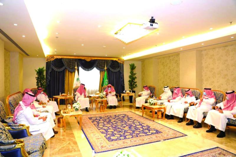 تعزيز التعاون بين النيابة العامة والجمارك