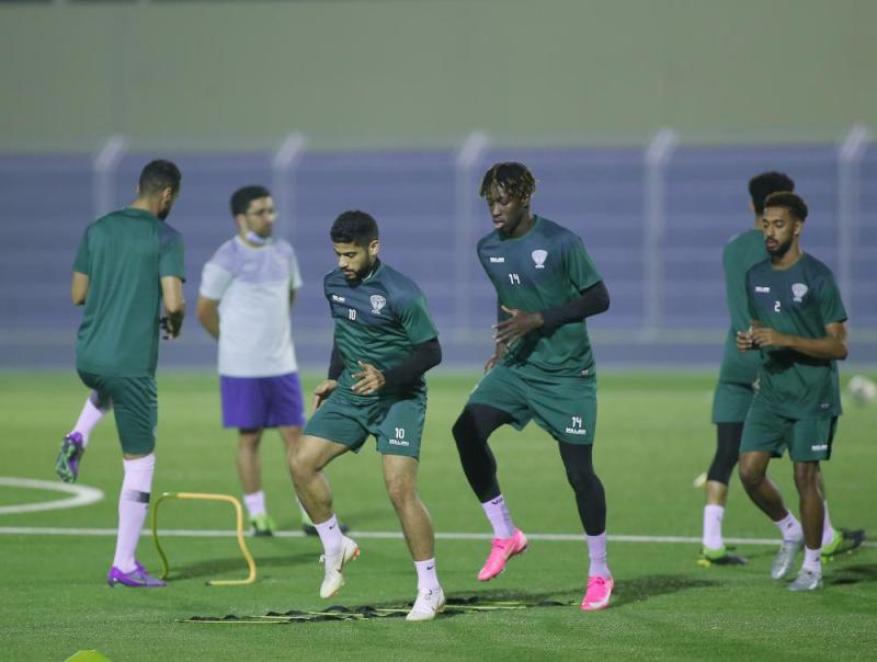 هجر يعاود تدريباته استعدادا للنجوم