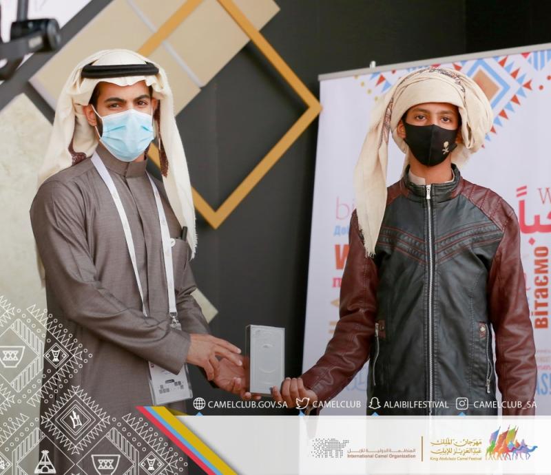 «وقفة» تدخل التاريخ بأول جائزة في شوط «المفاريد» عن لون «المجاهيم»