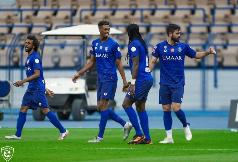 الجميع يطرح نفس السؤال:من ينافس الهلال؟!