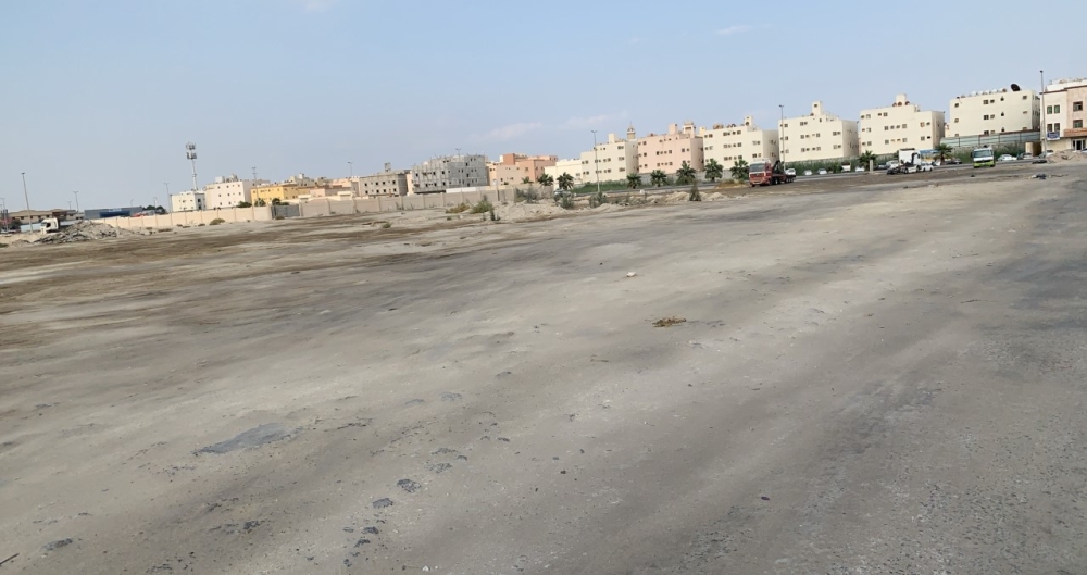 «نور الدمام».. تسرب الصرف الصحي يفاقم معاناة الأهالي
