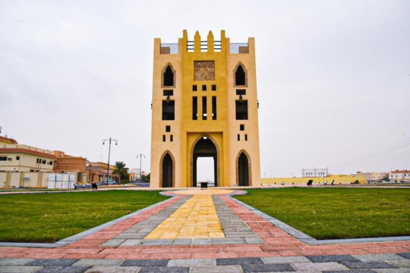 مجسم تراثي يزين دوار بقيق
