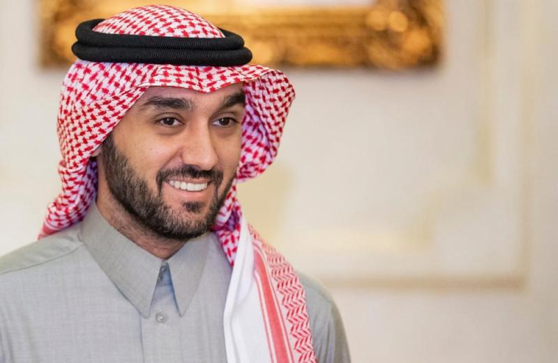 وزير الرياضة يعتمد لائحة الكفاءة المالية للأندية