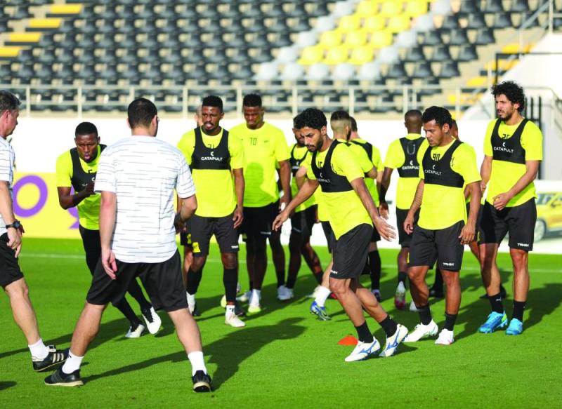 الاتحاد ..بدون ملعب ..!!