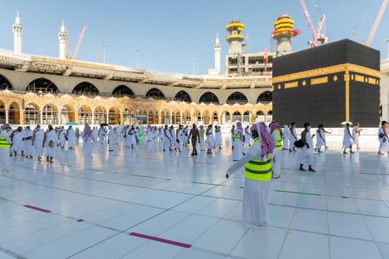 بـ21 لغة..ترجمة ميدانية بالمسجد الحرام