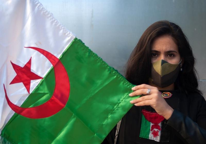 الجزائر تسجيل 517 إصابة جديدة بكورونا