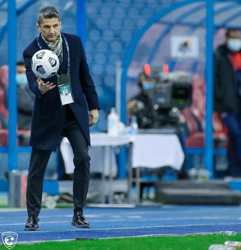 رازفان يناقش أخطاء الهلال