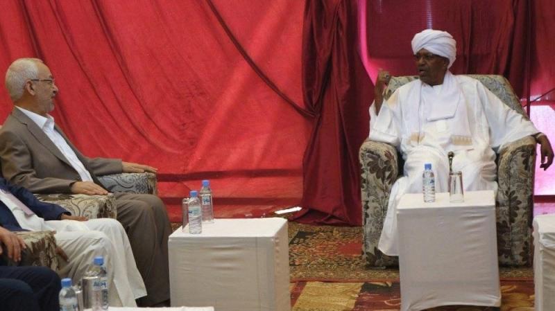 منحها له البشير.. السودان يسحب الجنسية من الغنوشي