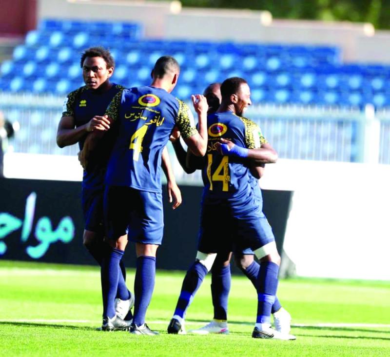التعاون بهدفين يقصي ضمك