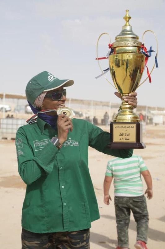 أول خيالة سعودية تحصل على لقب 