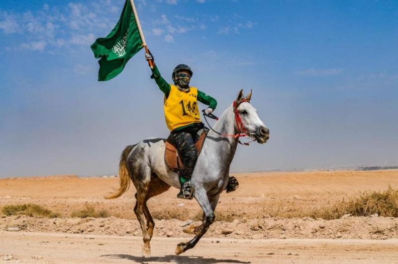 أول خيالة سعودية تحصل على لقب 