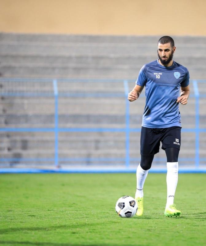 القادسية والهلال.. المهمة الصعبة