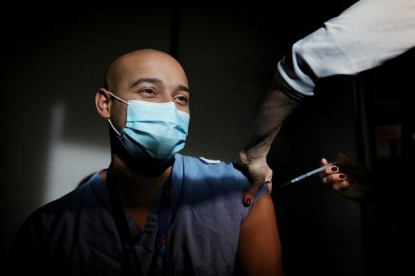 أمريكا تسجل إصابات بكورونا أقل من المعدل اليومي