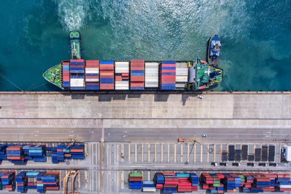 مذكرة تعاون لتعزيز الصادرات غير النفطية