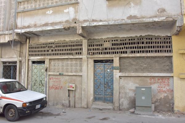 إزالة 25 مبنى آيلا للسقوط وسط الدمام