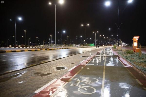 صور .. الأمطار تزين أجواء الجوف