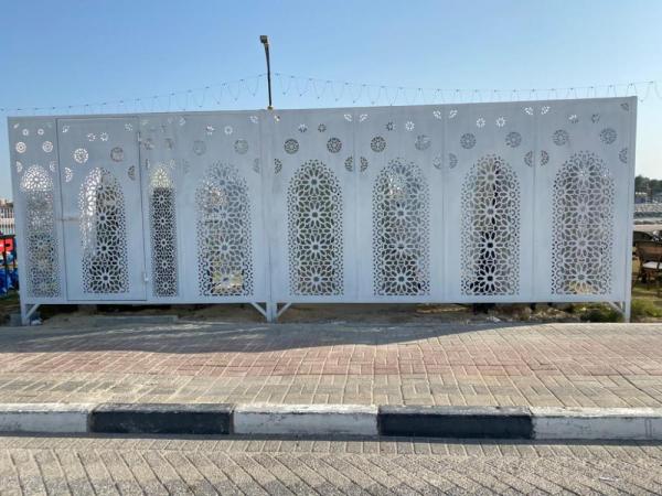لوحات جمالية تزين 60 محولاً كهربائياً بالقطيف