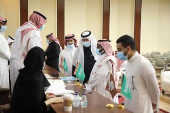 150 متقدما لـ «ملتقى توظيف الموارد البشرية»