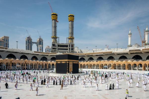 90 يوما لعودة المعتمرين التدريجية دون عدوى