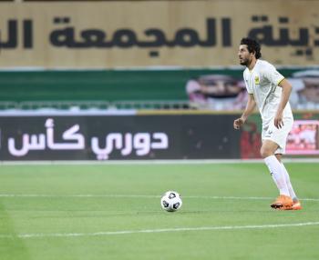 كاريلي يعتمد أجانب الاتحاد لمواجهة الشباب
