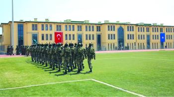 مقتل عمال أتراك في انفجار سيارة مفخخة بالصومال
