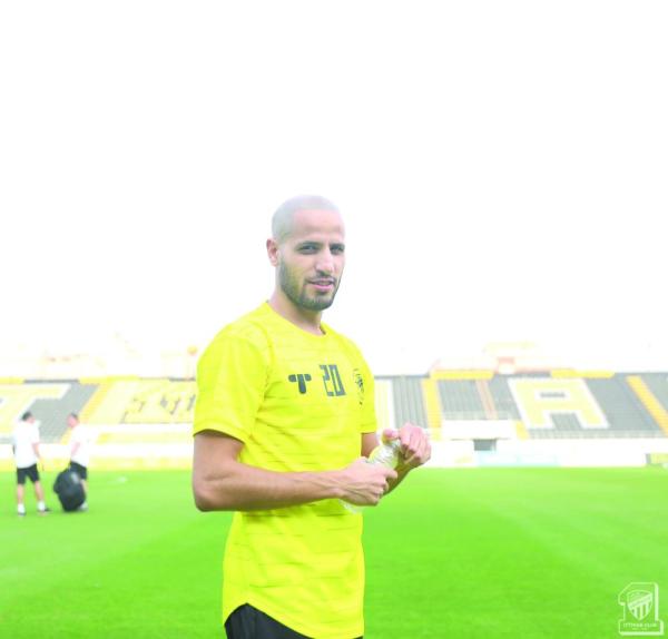 الاتحاد والشباب.. سباق نحو النهائي العربي