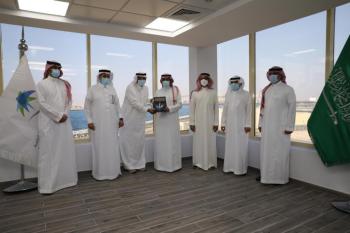 وزير الصناعة: تحفيز المنشآت لتوظيف وتدريب الشباب السعوديين