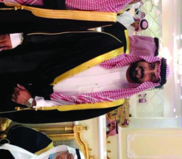 «الرشيدي» يحتفل بزواجه