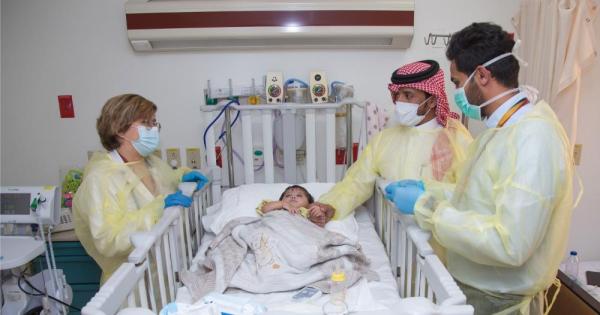 نجاح زراعة قلب لطفلة عمرها عام بـ 'التخصصي'