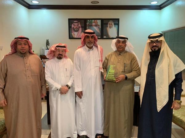 «إعلام الأحساء» يكرم العمران